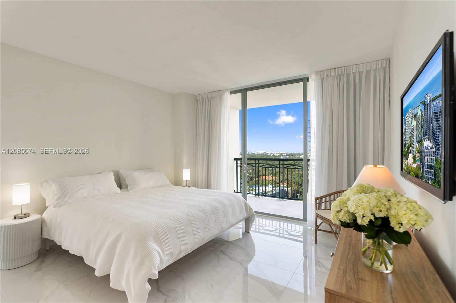 3350 SW 27th Ave # 1807 — Photo 4