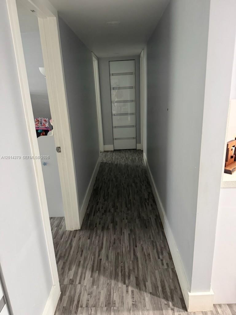 5033 NW 7th St # 209, Miami FL 33126