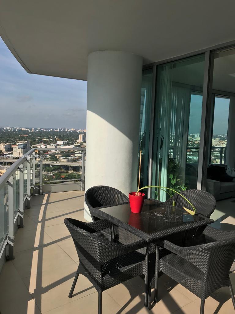 90 SW 3rd St # 2911 — Photo 4