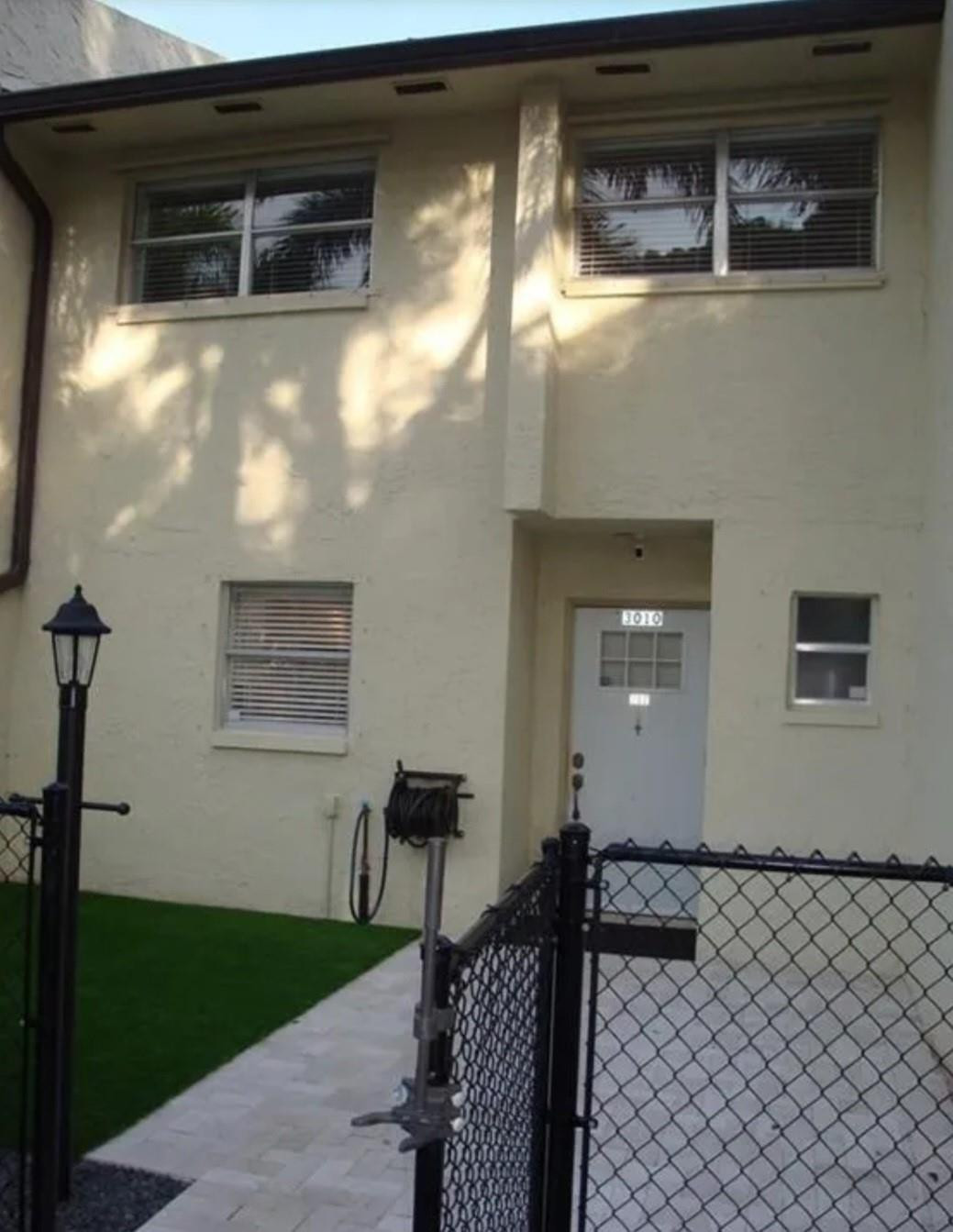 3010 NW 68th Street # 102, Fort Lauderdale FL 33309