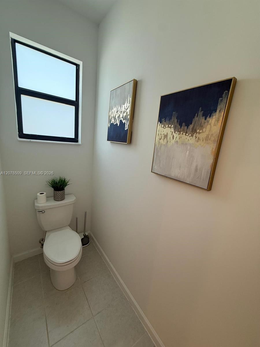 28611 SW 129th Ct — Photo 4