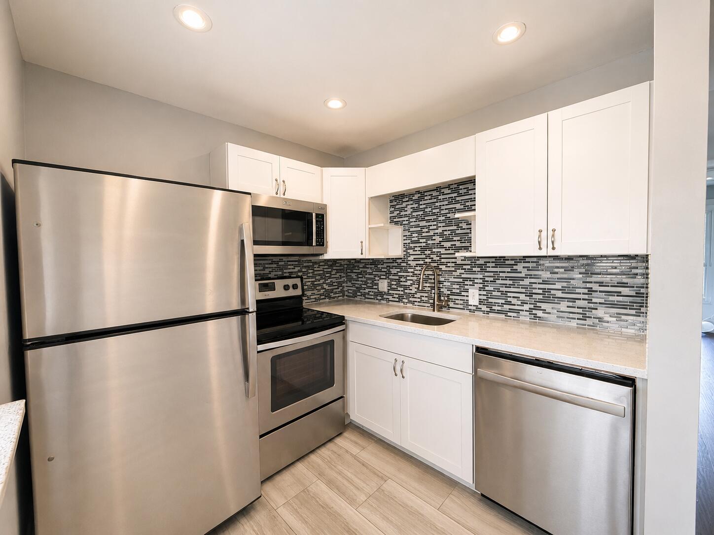 119 SUSSEX F # 119 — Photo 5