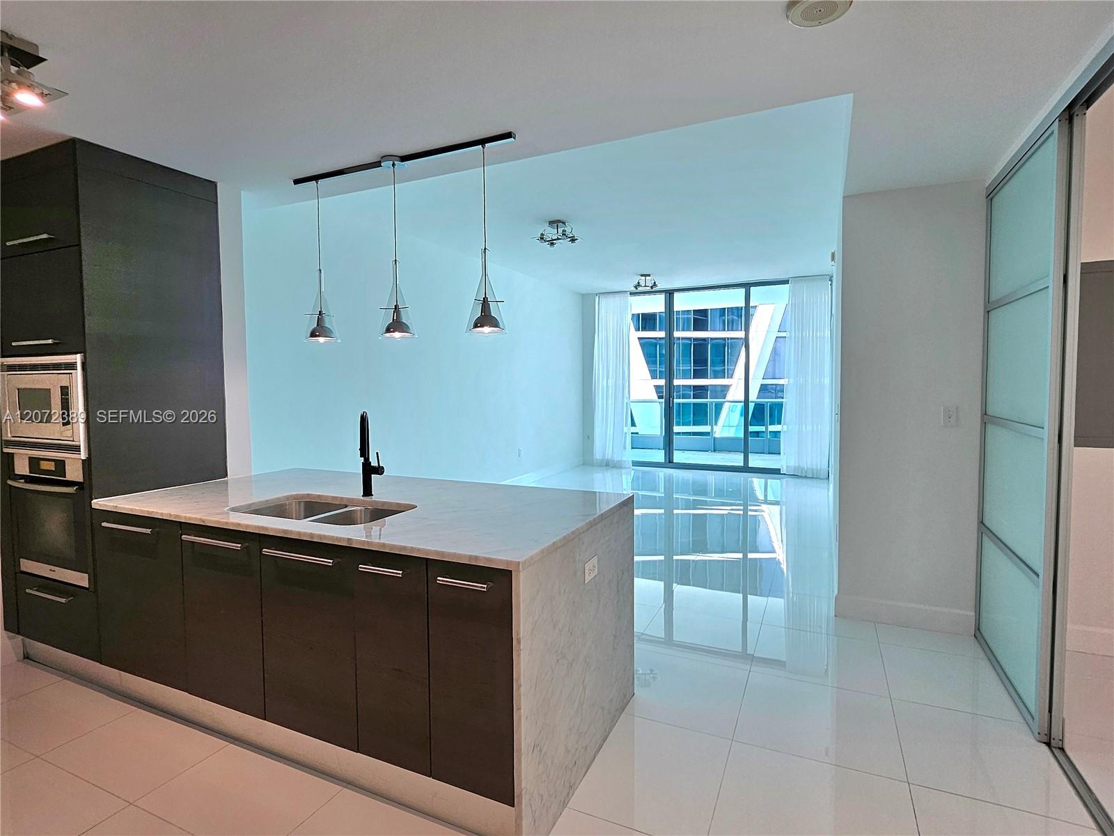 900 Biscayne Blvd # 4210 — Photo 4