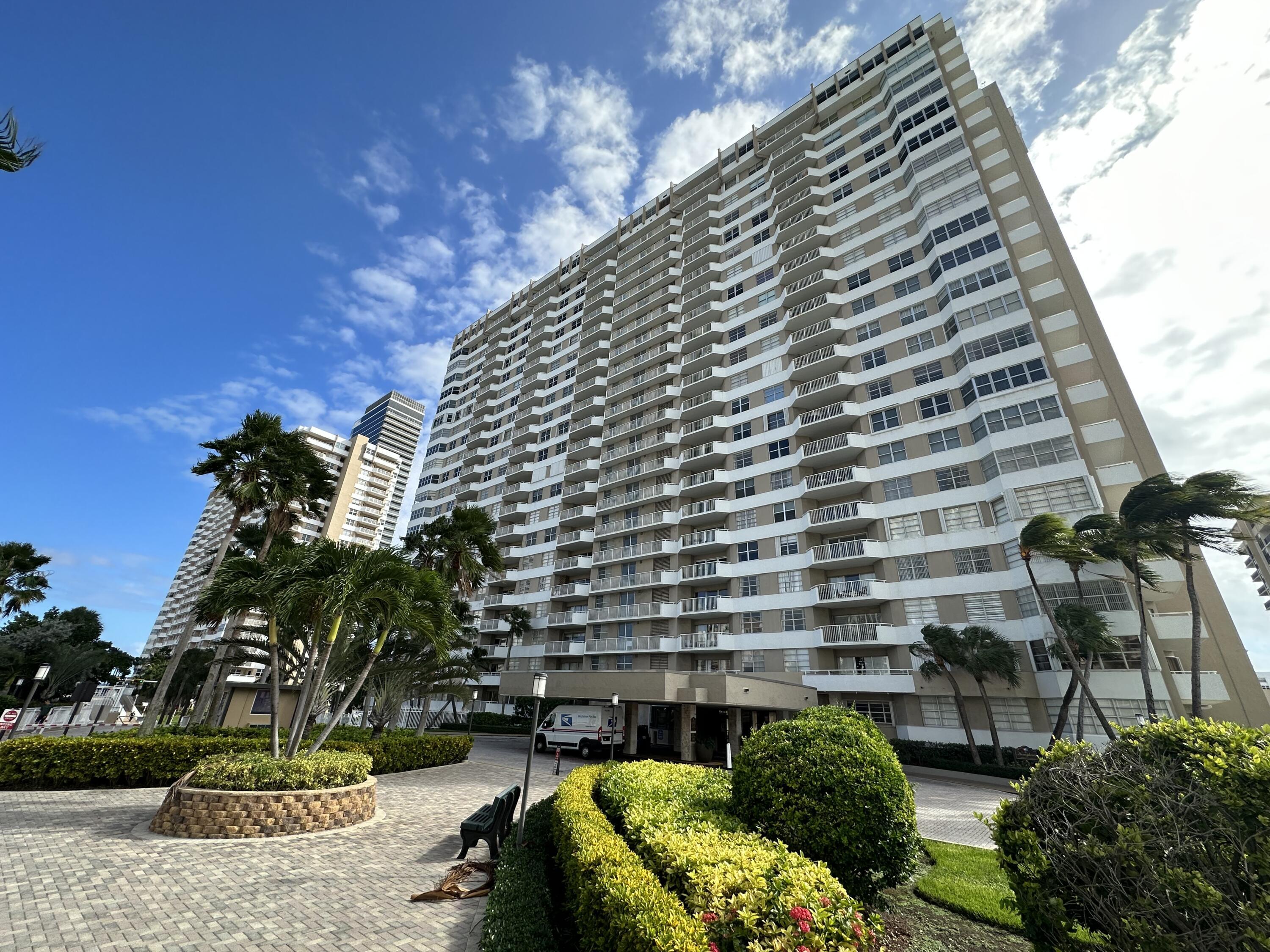 1985 S Ocean Drive # 21a, Hallandale Beach FL 33009