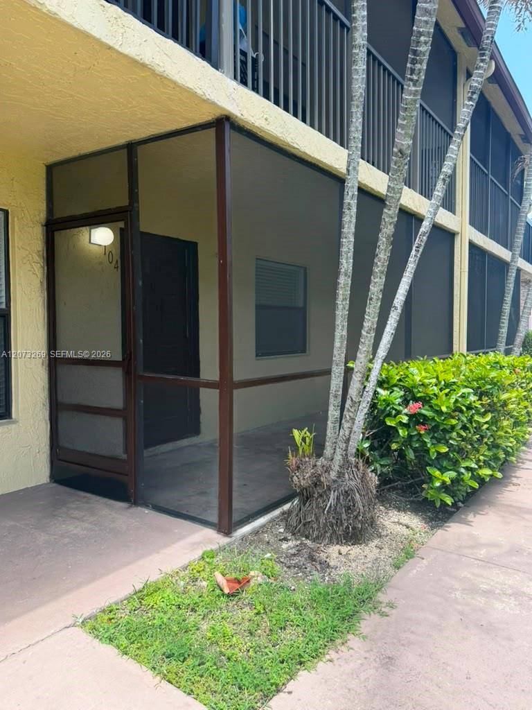 10020 Winding Lake Rd # 104, Sunrise FL 33351