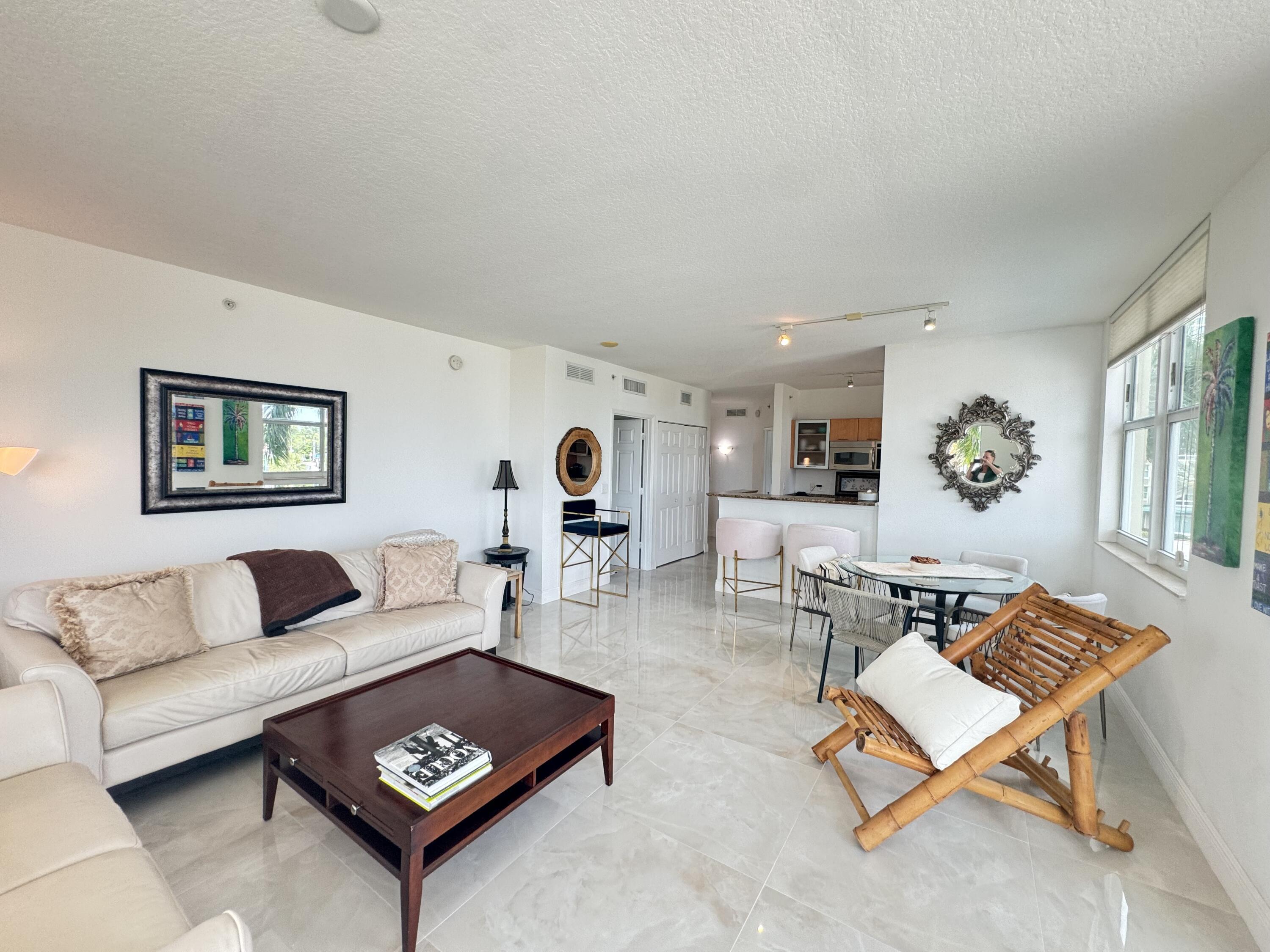 100 NE 6th Street # 307, Boynton Beach FL 33435