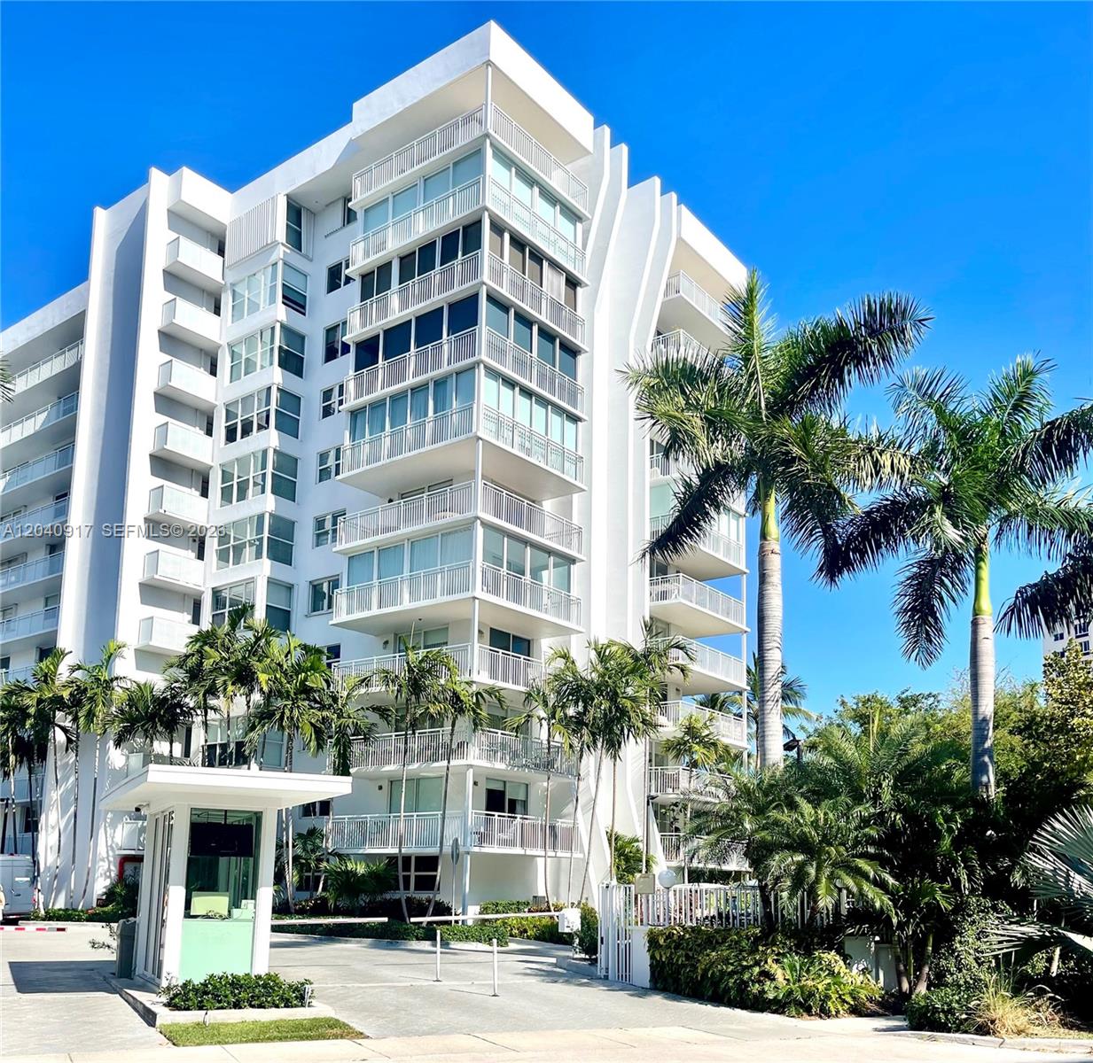 607 Ocean Dr # 3K, Key Biscayne FL 33149