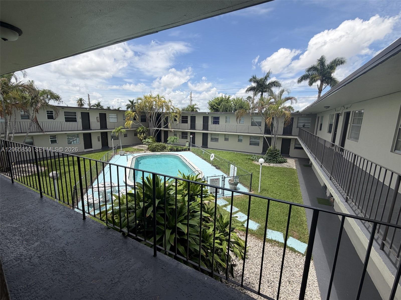 3901 SW 112th Ave # 40, Miami FL 33165