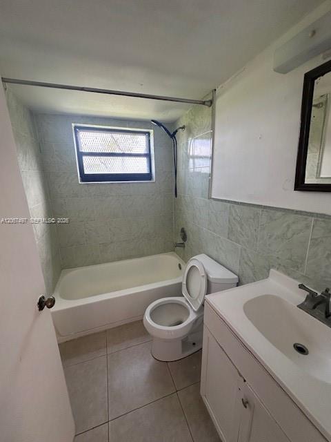 20725 NE 8th Ct # 11 — Photo 5