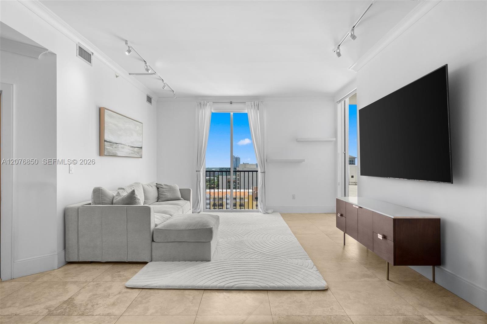 10 Aragon Ave # 1602 — Photo 4