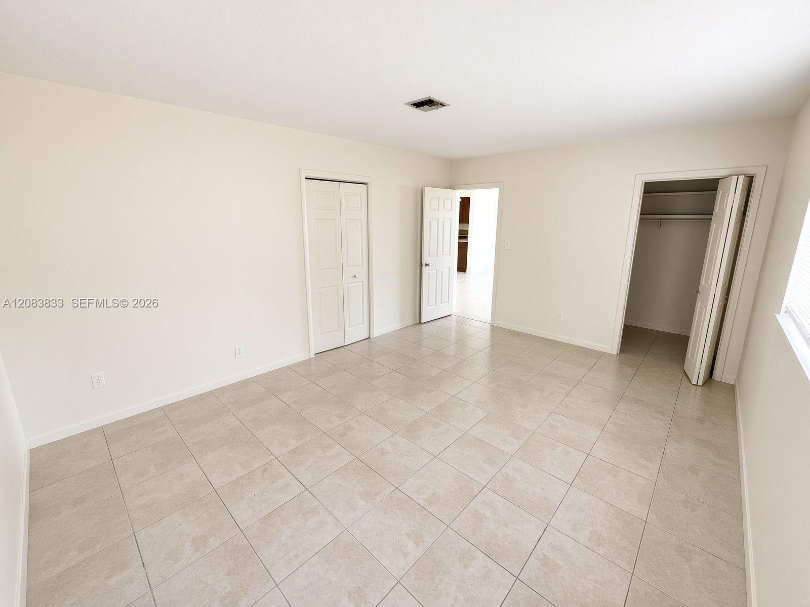 1904 SW 2nd St # 1908c — Photo 5