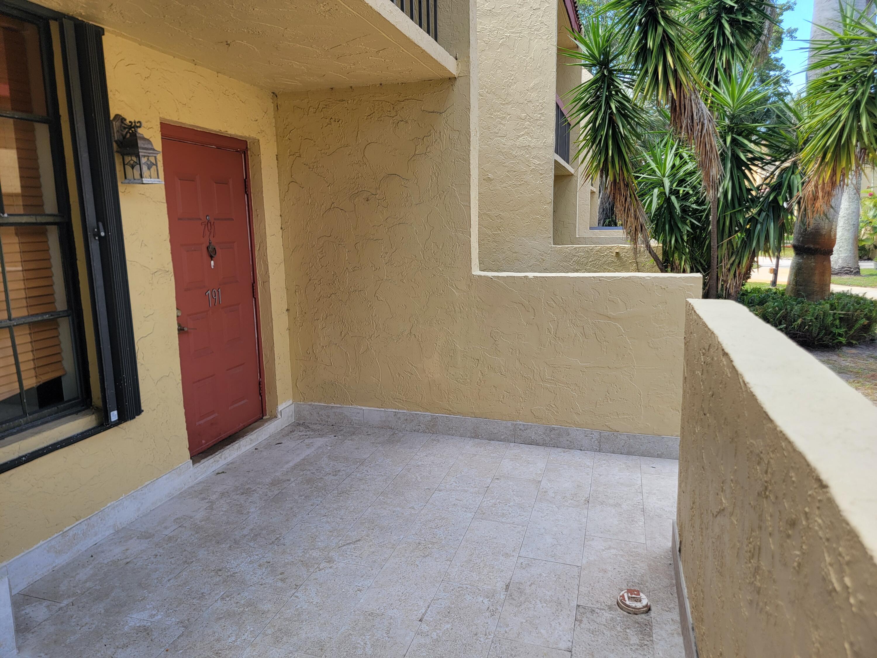 791 SE 1st Way # 74 — Photo 5