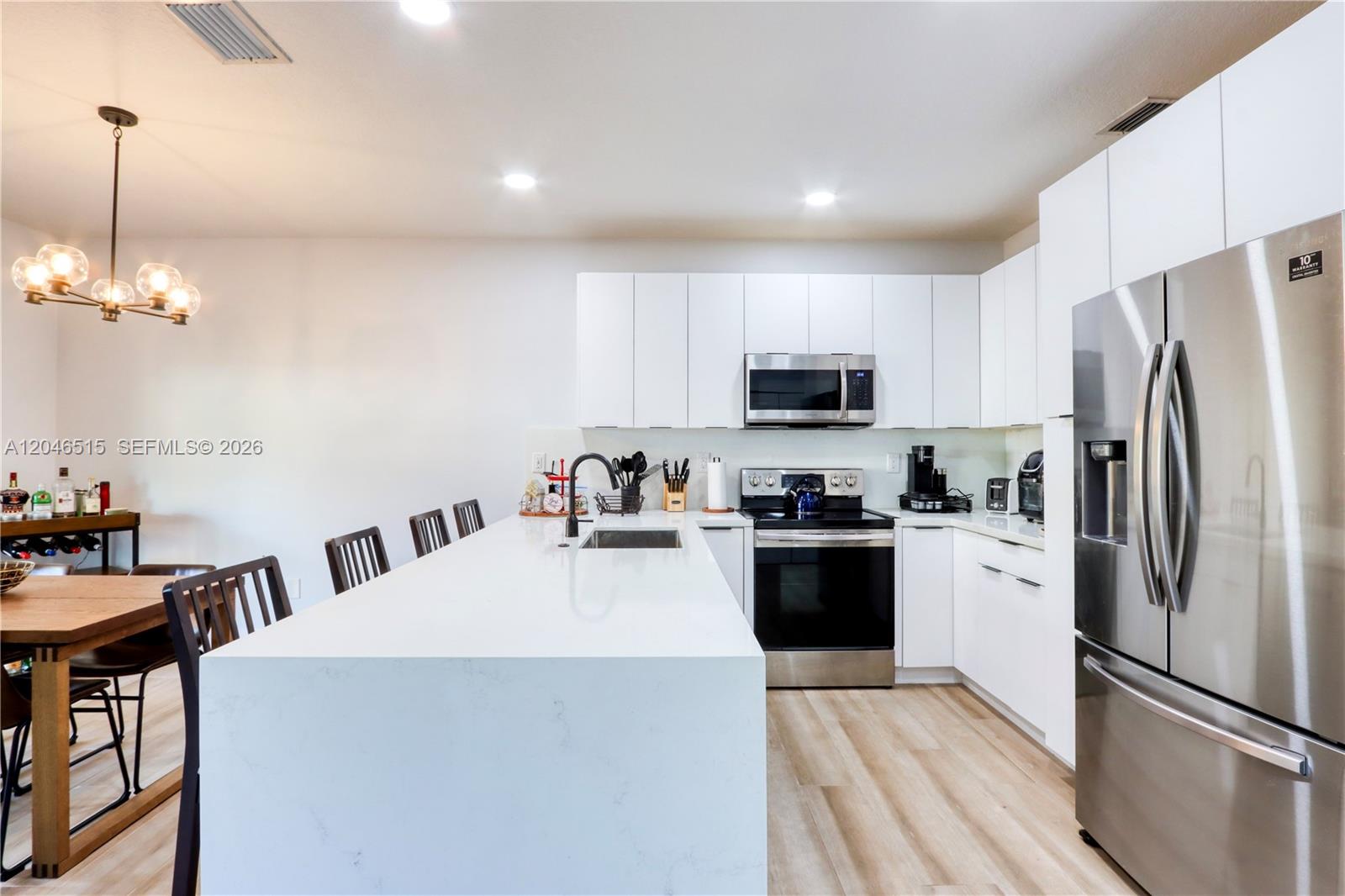 14302 SW 133rd Ct — Photo 4