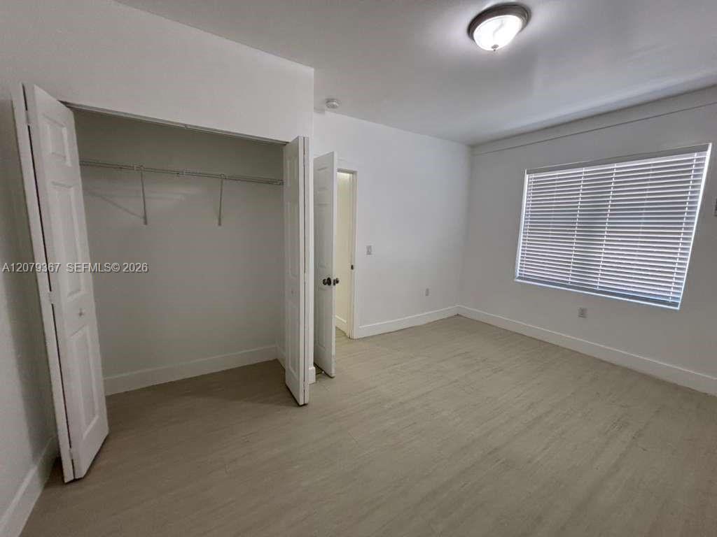 1051 NW 2nd St # 8 — Photo 5