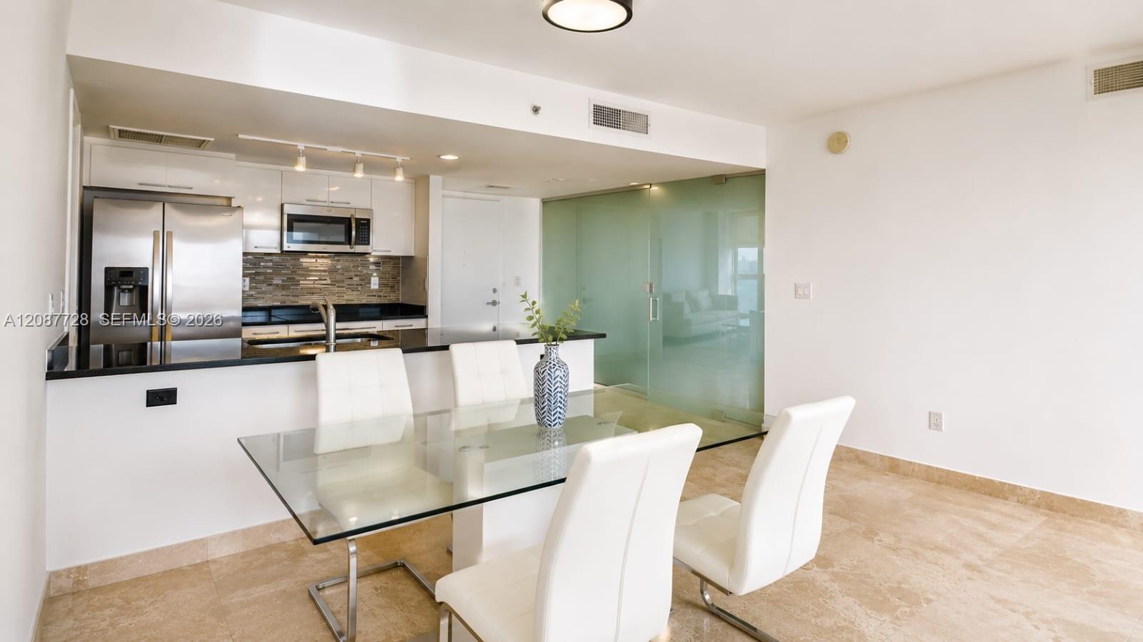 50 Biscayne Blvd # 4106 — Photo 2