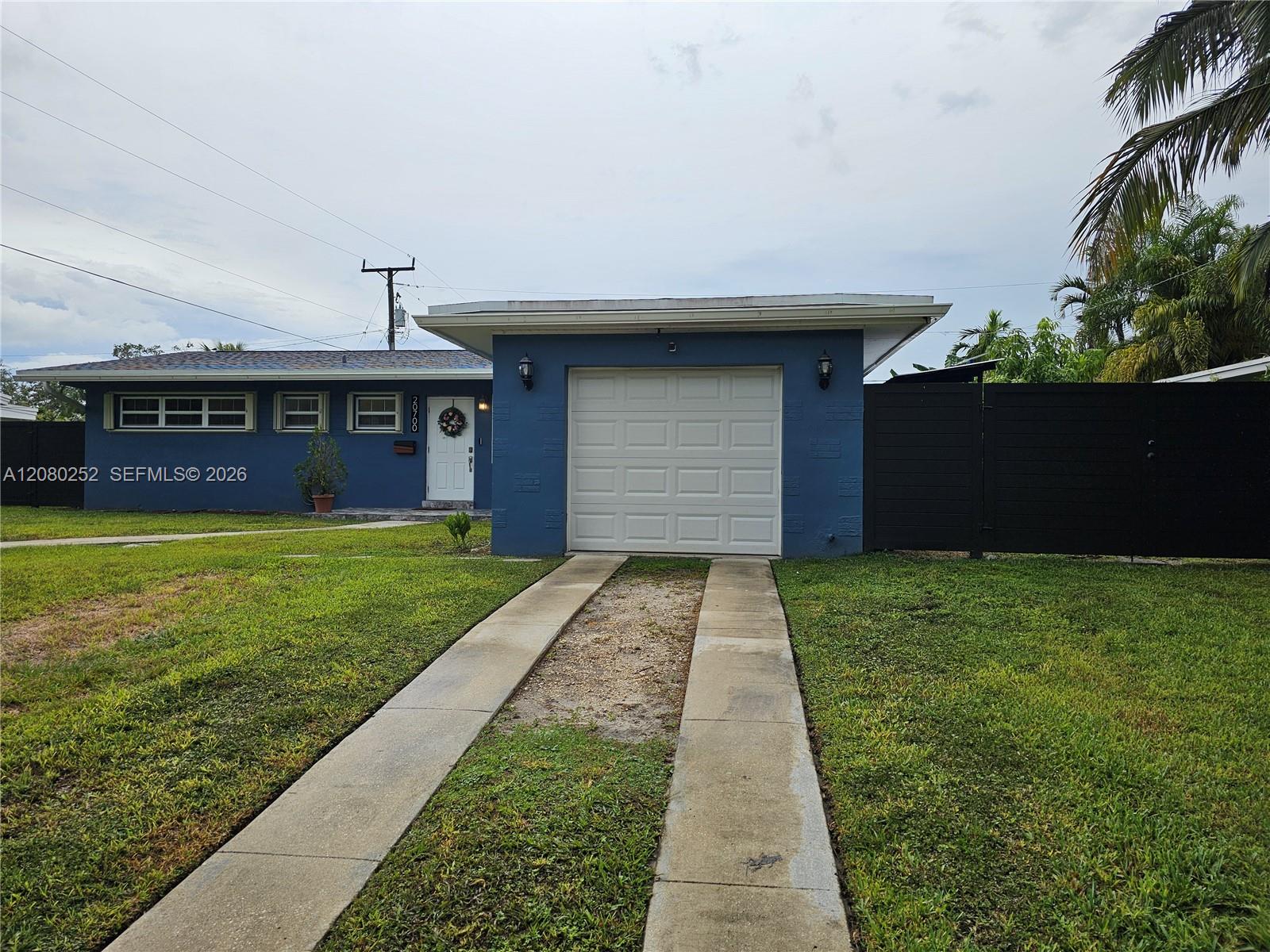 20700 Leeward Ln — Photo 5