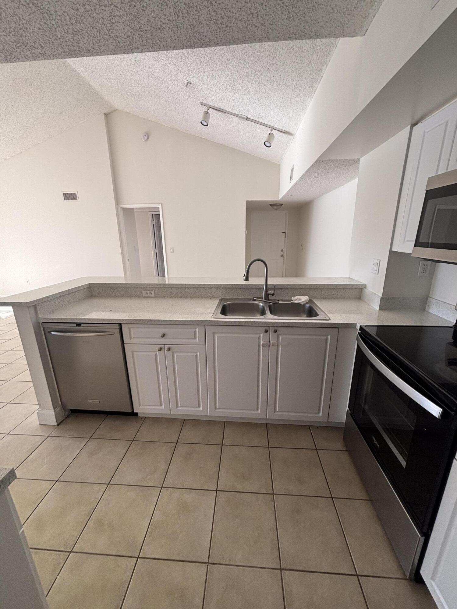 3870 LYONS Road # 8 — Photo 2
