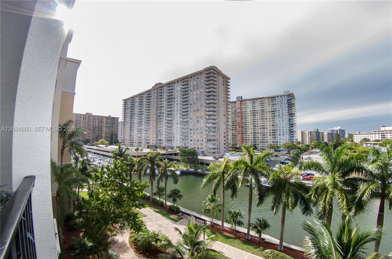 17150 N Bay Rd # 2512 — Photo 4
