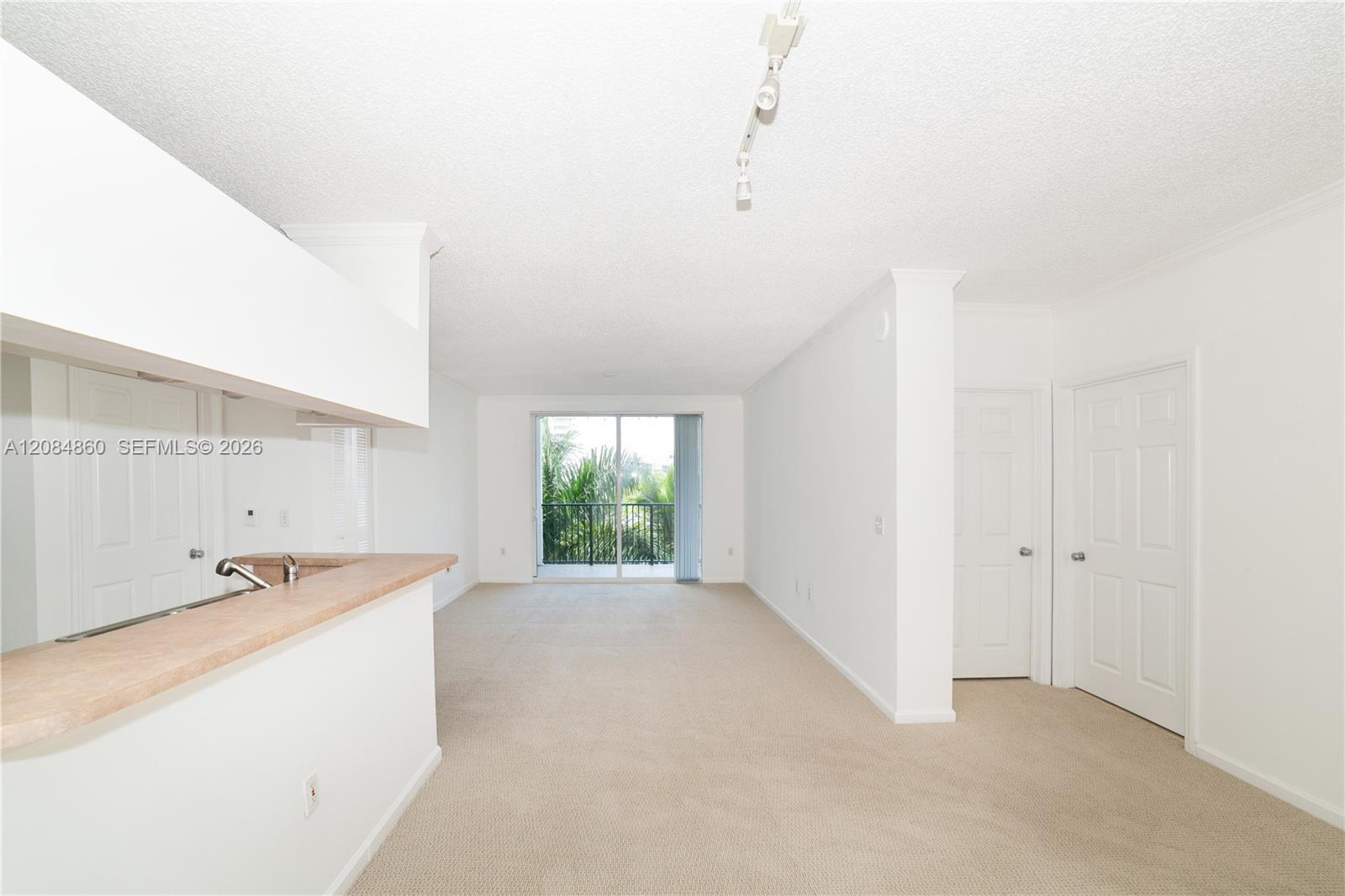 17150 N Bay Rd # 2512 — Photo 5