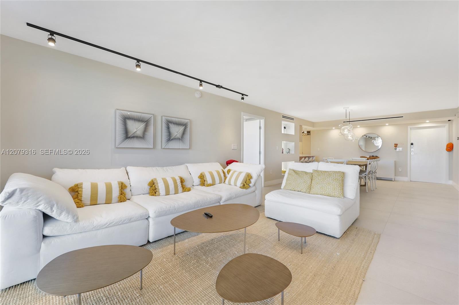210 Sea View Dr # 511 — Photo 2