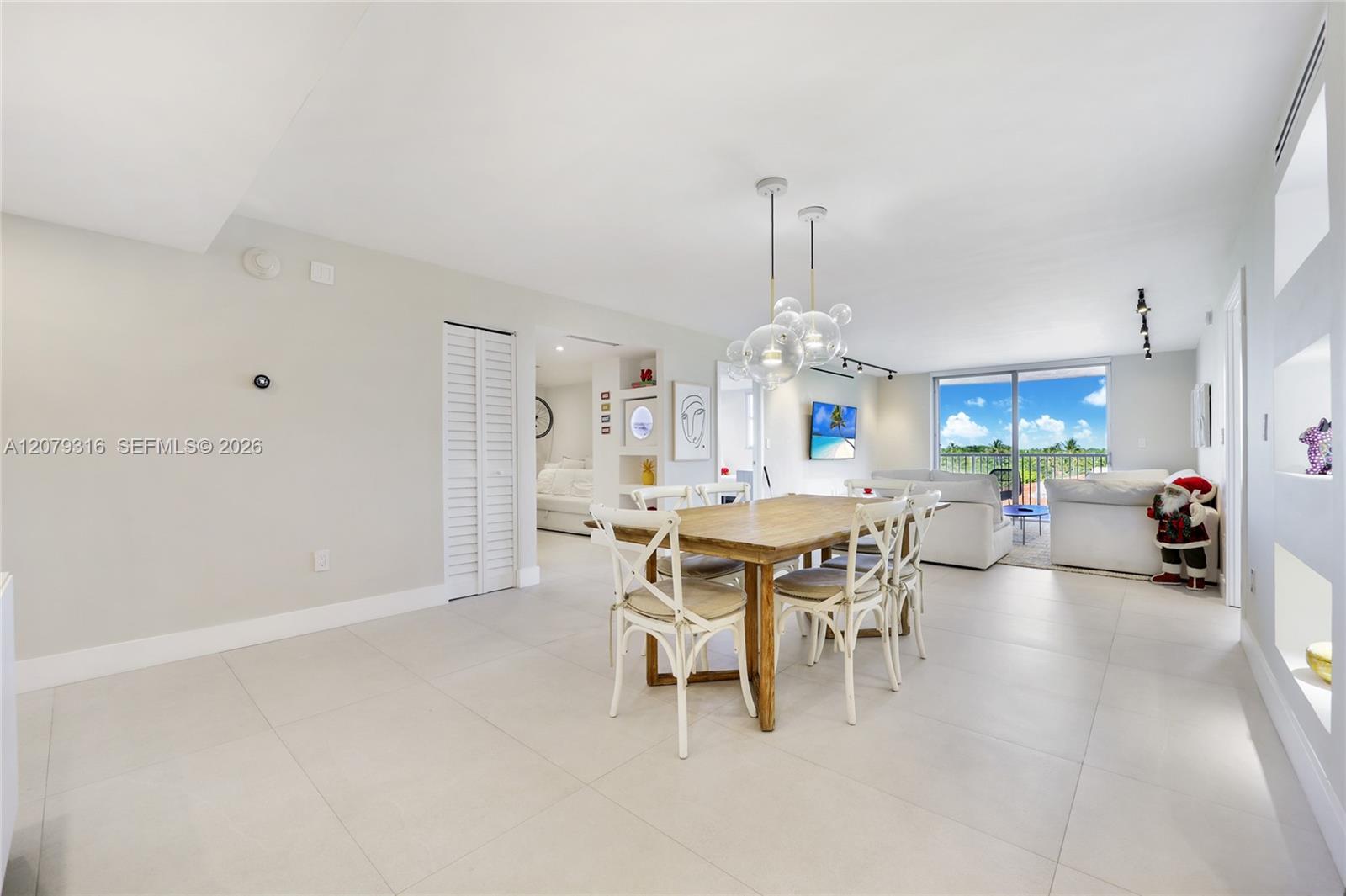 210 Sea View Dr # 511 — Photo 5