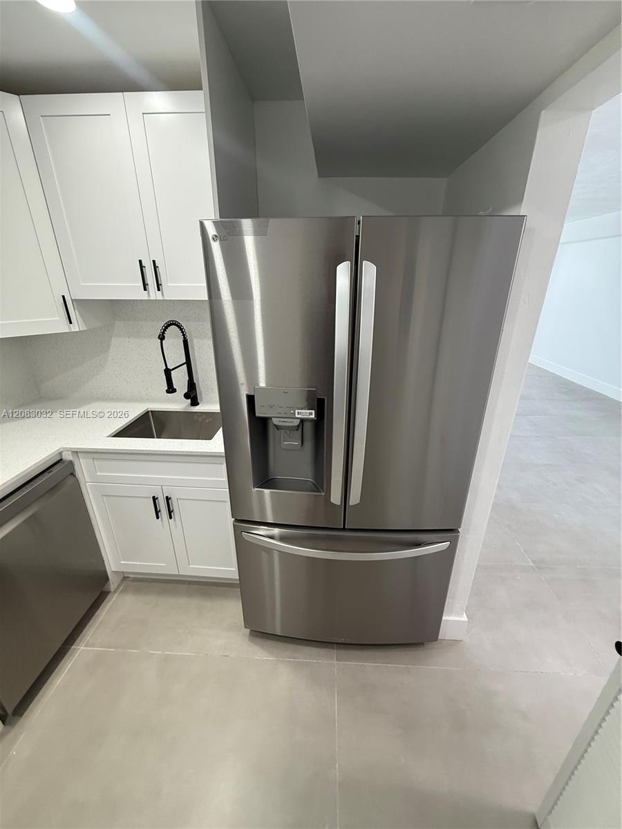 6937 bay dr # 510 — Photo 4