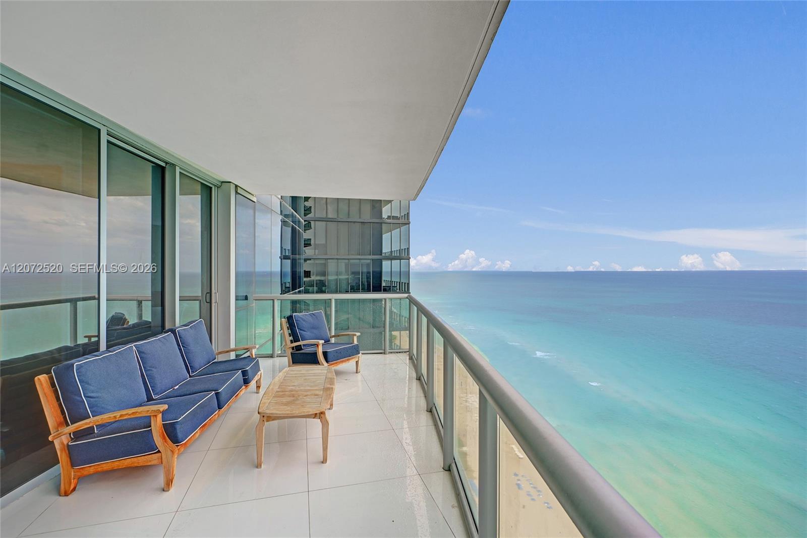 17121 Collins Ave # 3206 — Photo 2