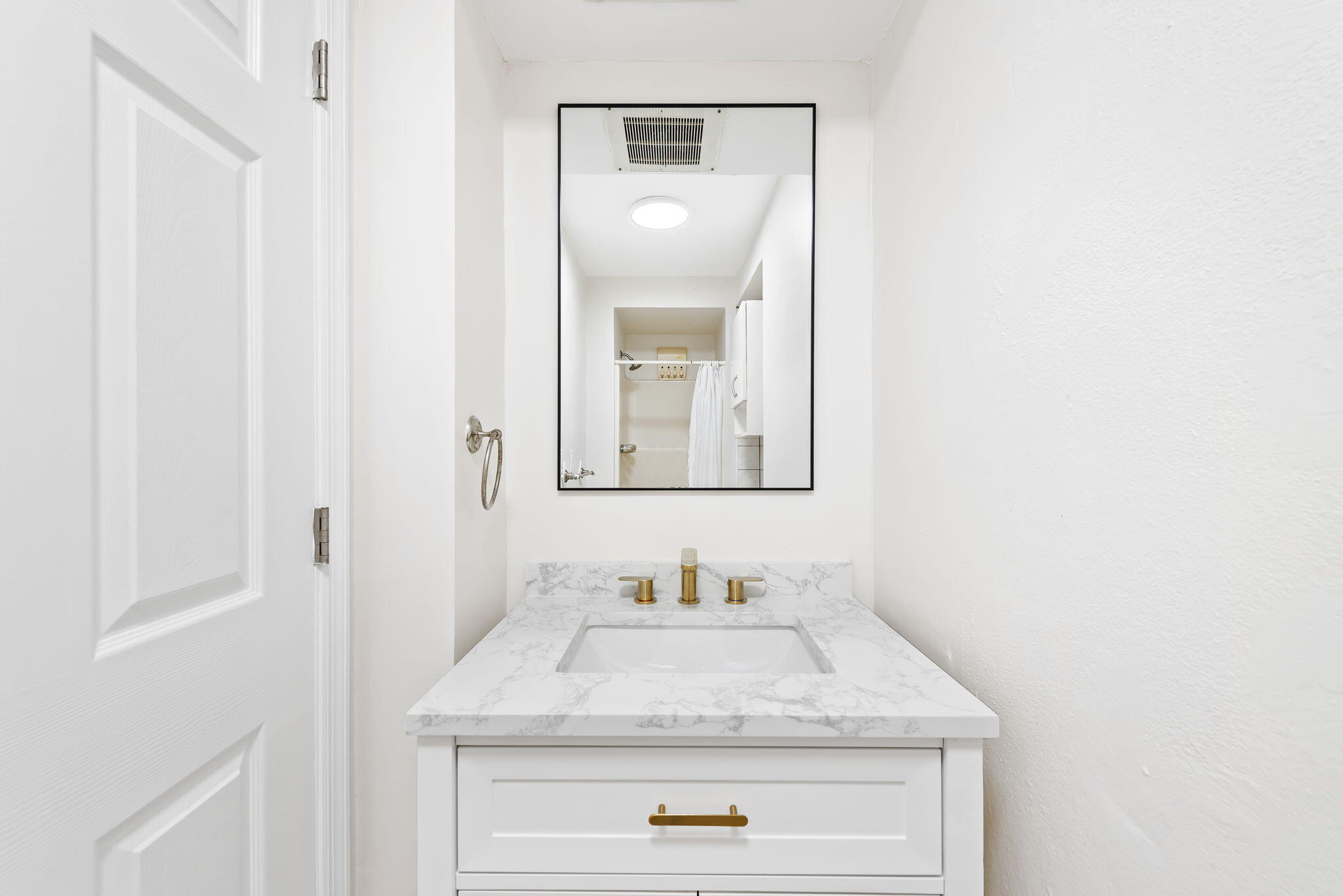 310 NE 6TH Street # 3 — Photo 3