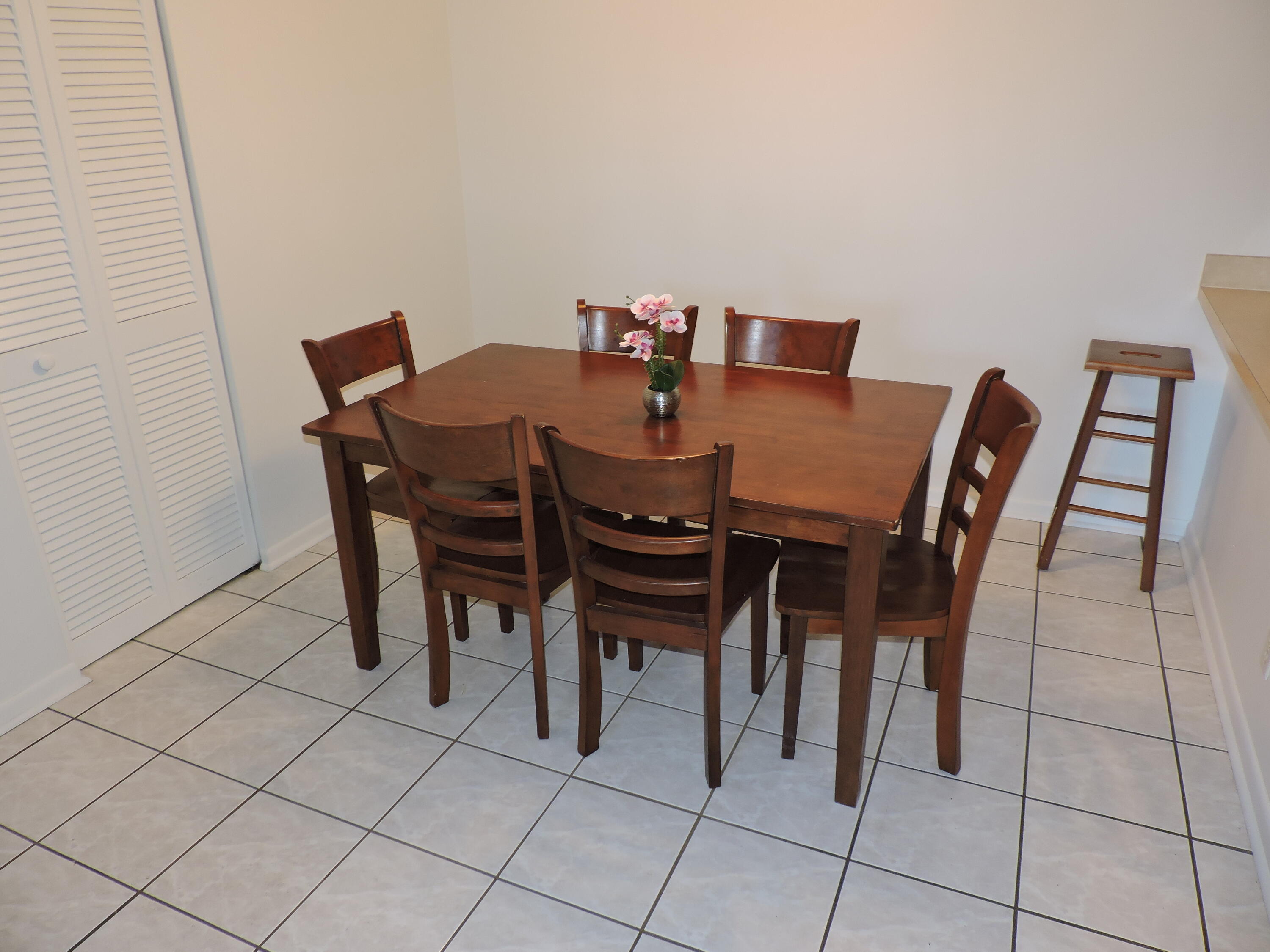 3402 Gardens East Drive # 7A — Photo 5