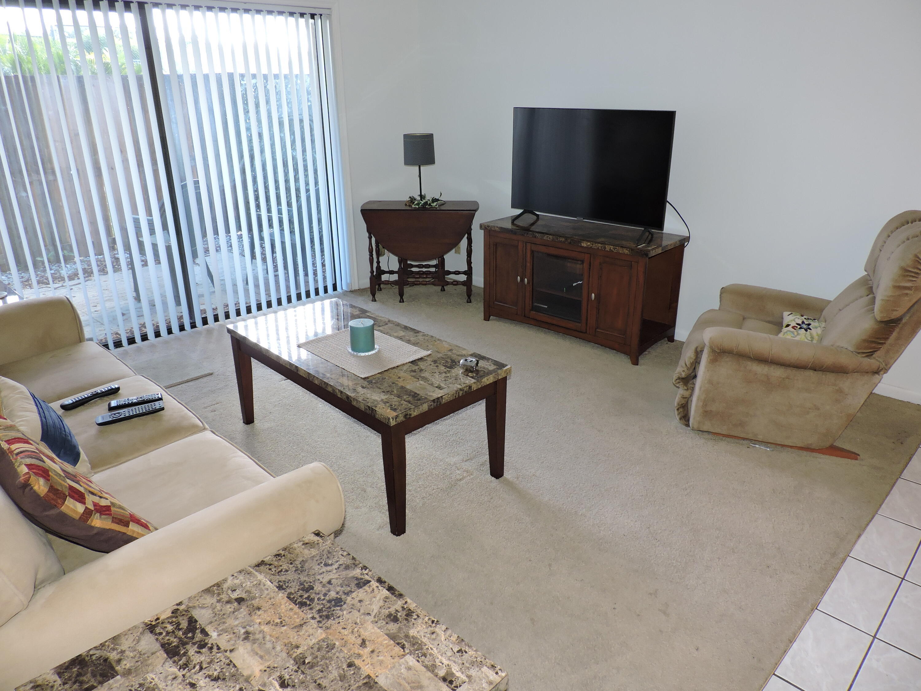 3402 Gardens East Drive # 7A — Photo 3