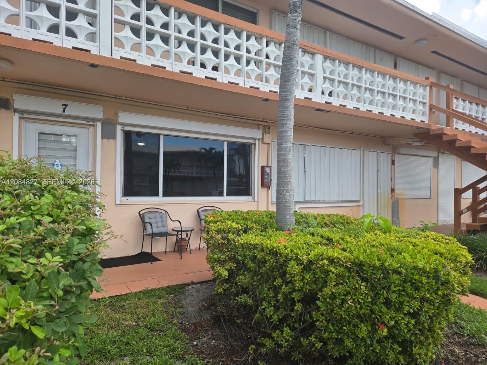 900 SW 11th Ave # 7C — Photo 2