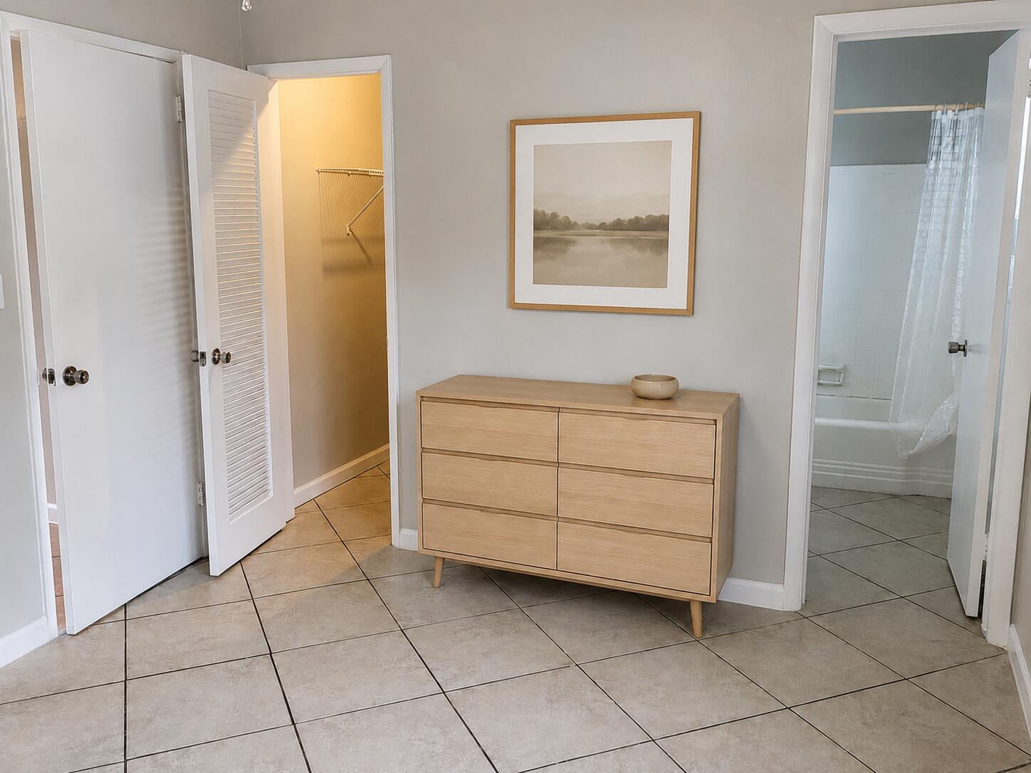 2621 NE 1st Street # 7 — Photo 5