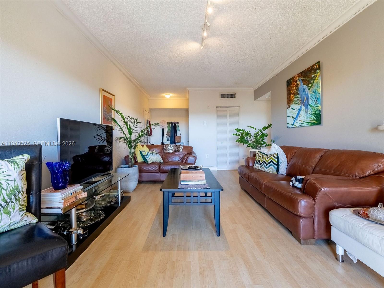 11700 SW 2nd St # 13202 — Photo 5