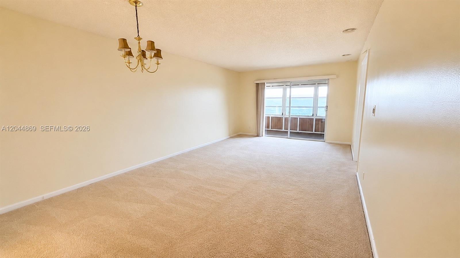 12900 SW 13th St # 413E, Pembroke Pines FL 33027