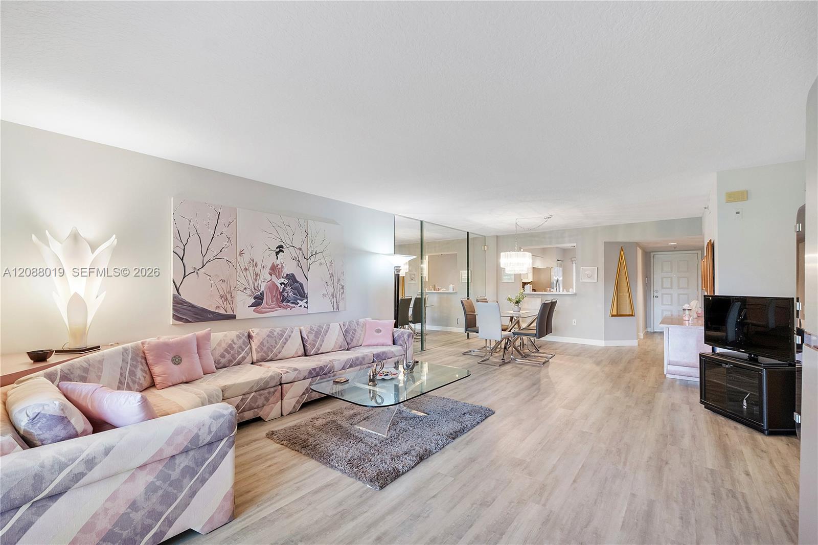 5952 Regal Glen Dr # 102 — Photo 5