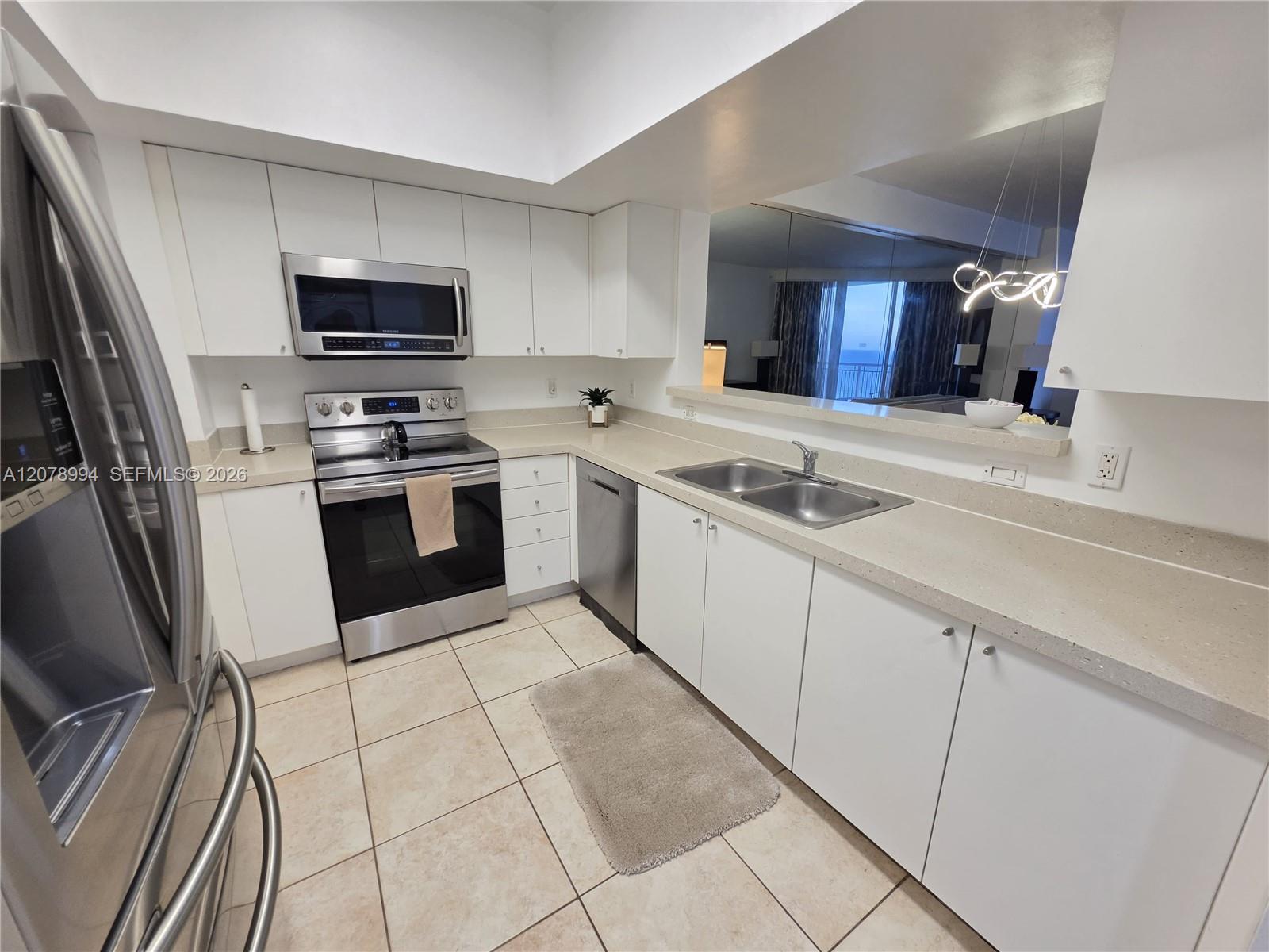 17375 Collins Ave # 2706 — Photo 3