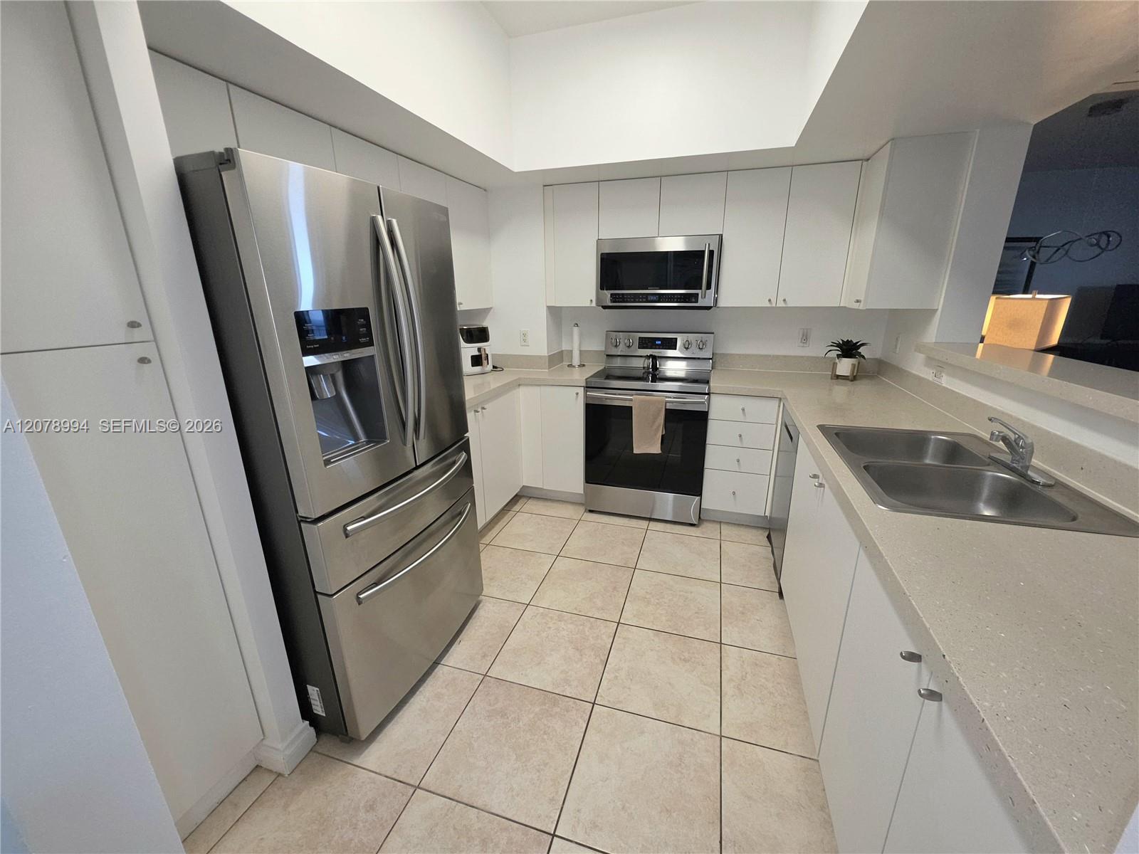17375 Collins Ave # 2706 — Photo 4