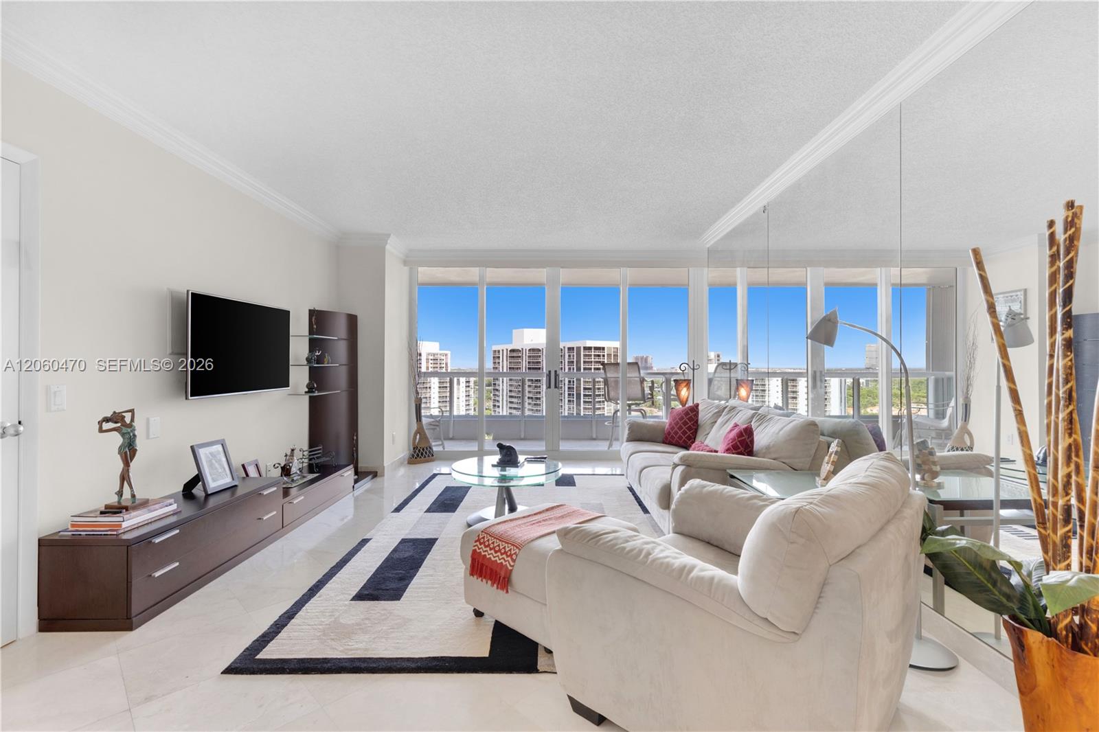 21055 Yacht Club Dr # 1804, Aventura FL 33180