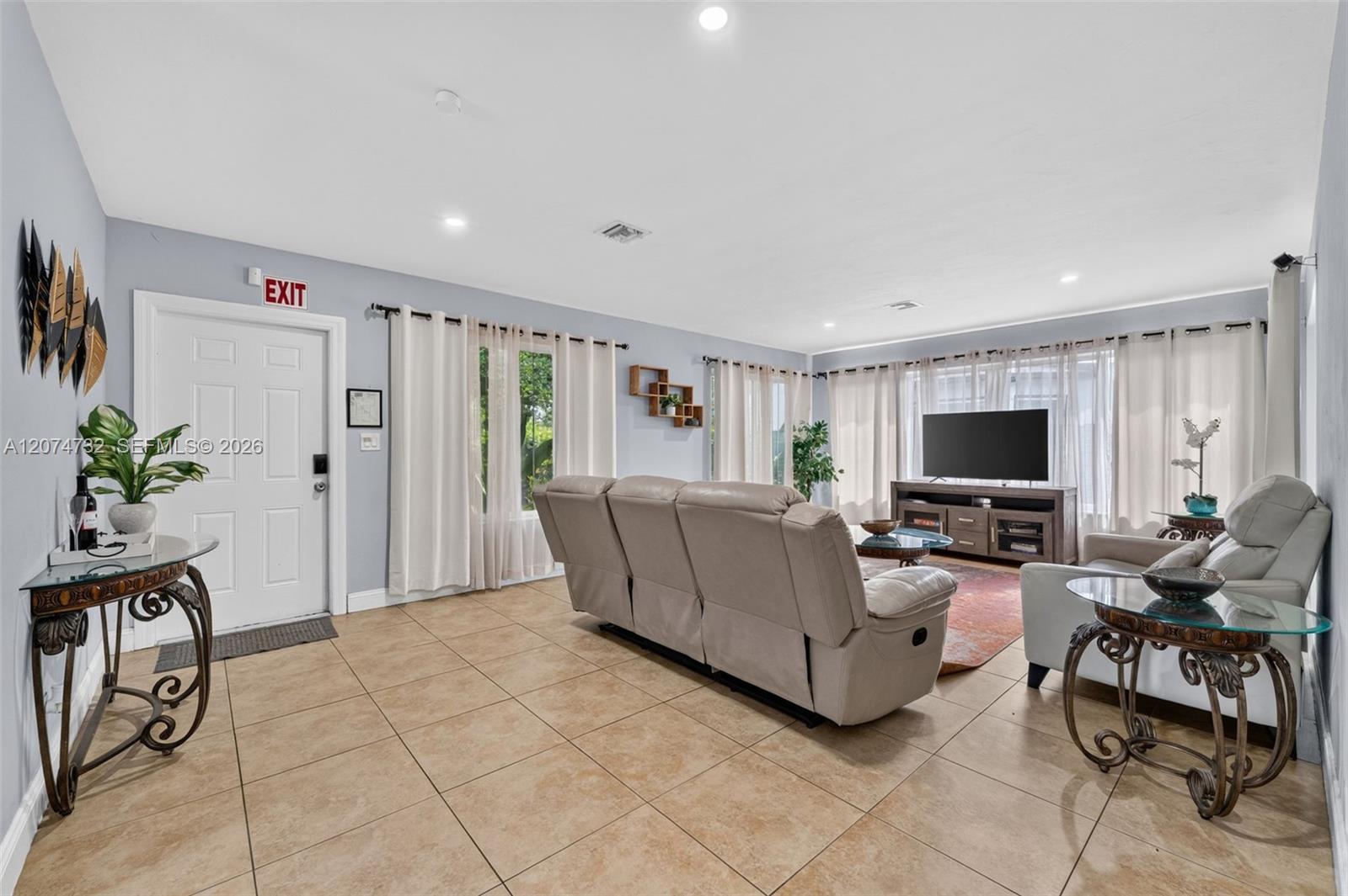 2904 Van Buren St — Photo 4