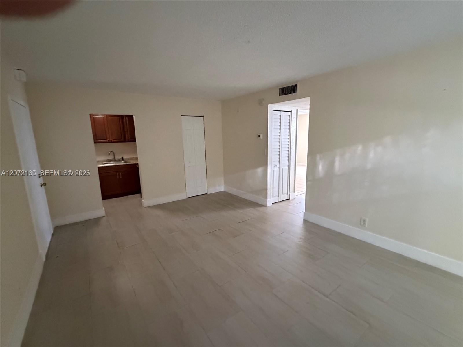 241 SE 9th Ave # 109 — Photo 5