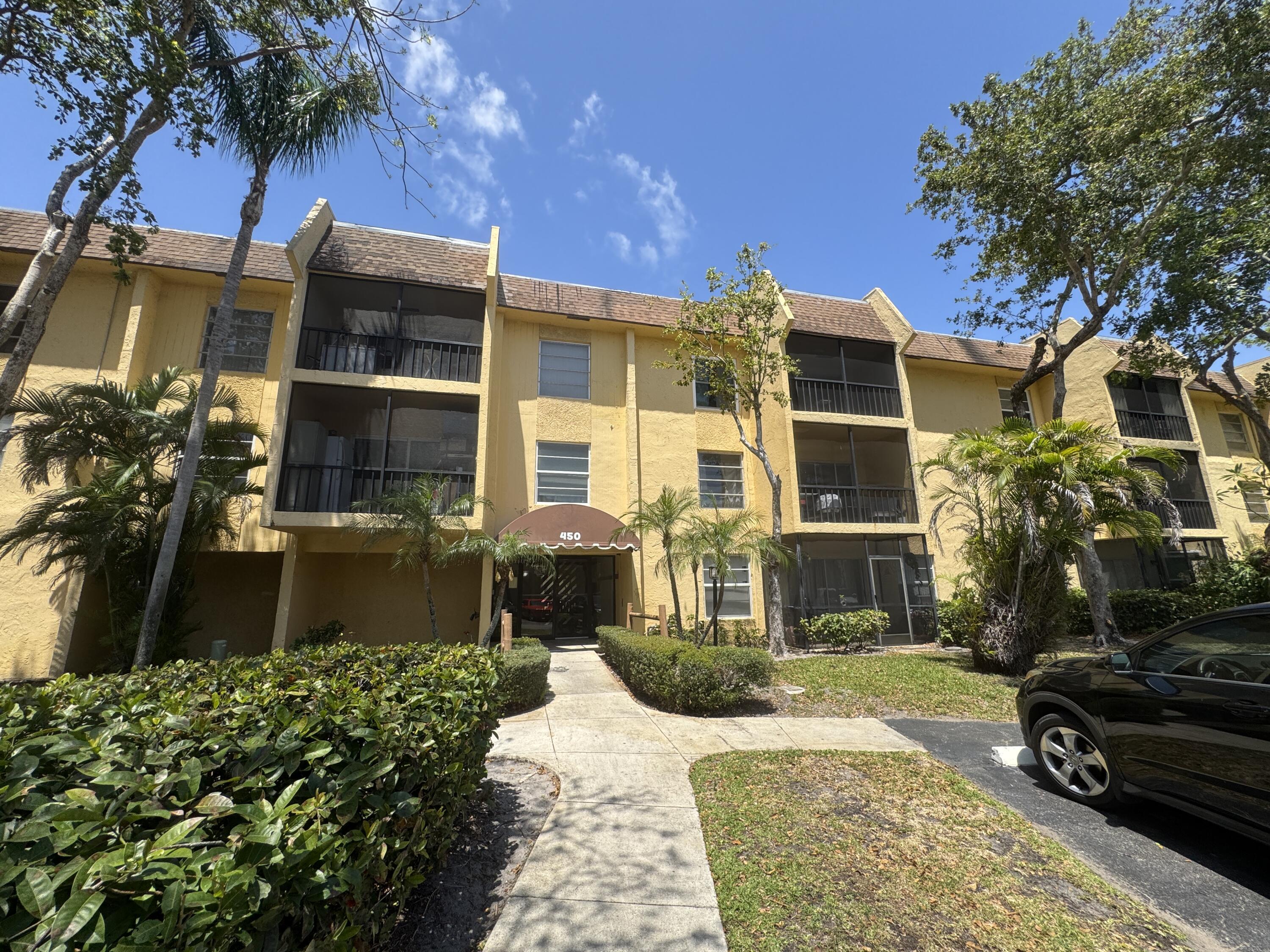 450 NW 20th Street, Boca Raton FL 33431