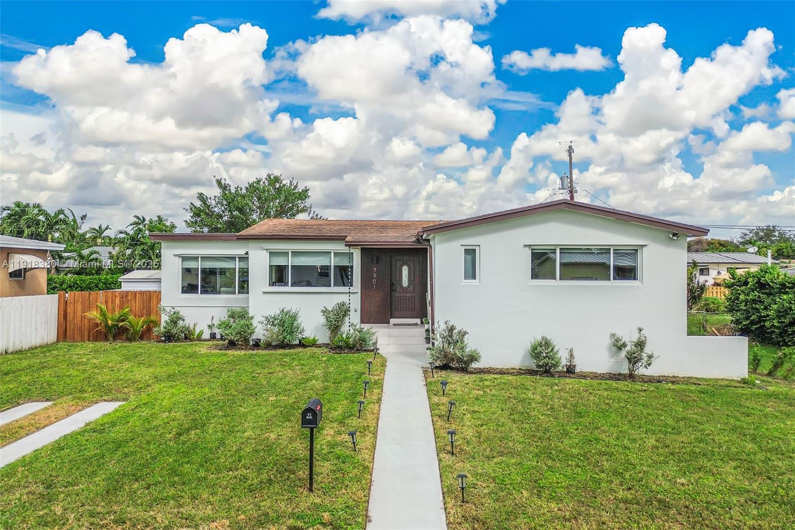 7901 SW 22nd St, Miami FL 33155