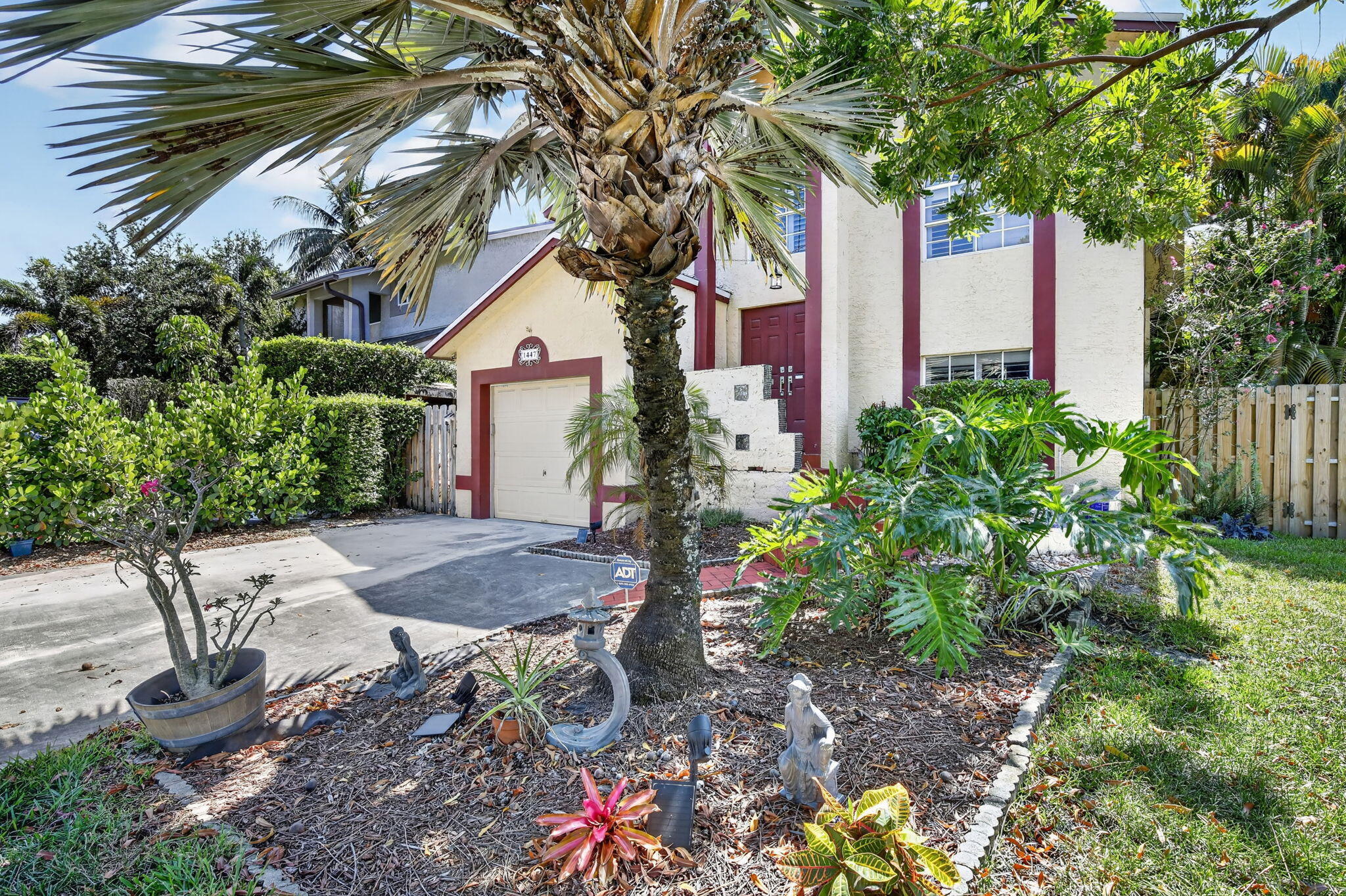 1447 SW 6th Avenue — Photo 4