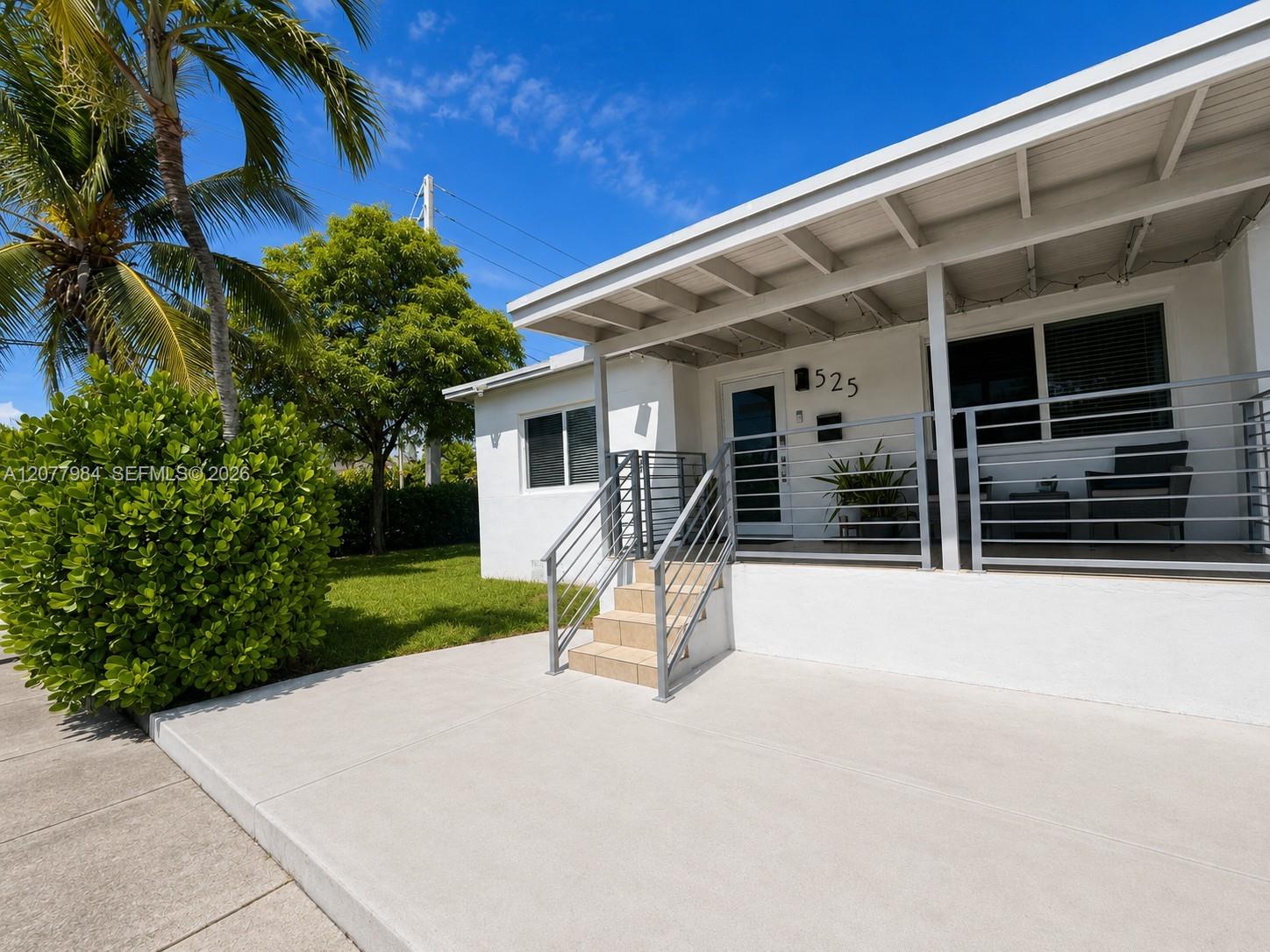 525 NW 23rd Ave — Photo 4