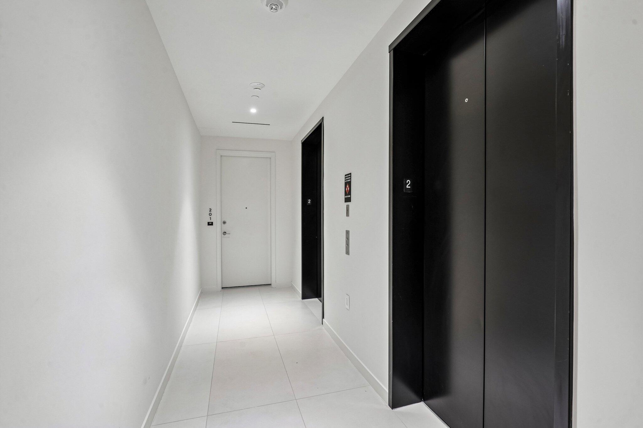 1400 BISCAYNE Boulevard # 201 — Photo 3