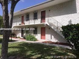 8701 SW 141st St # M2, Palmetto Bay FL 33176
