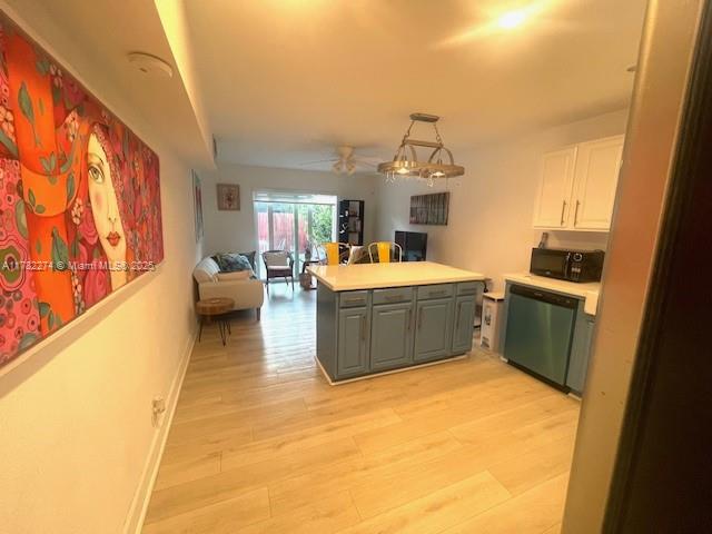 1560 NE 145th St # 2, Miami FL 33161