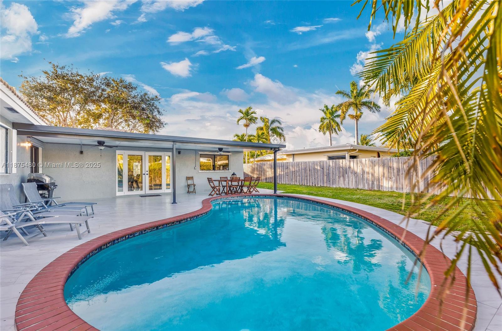6600 NE 20th Way, Fort Lauderdale FL 33308