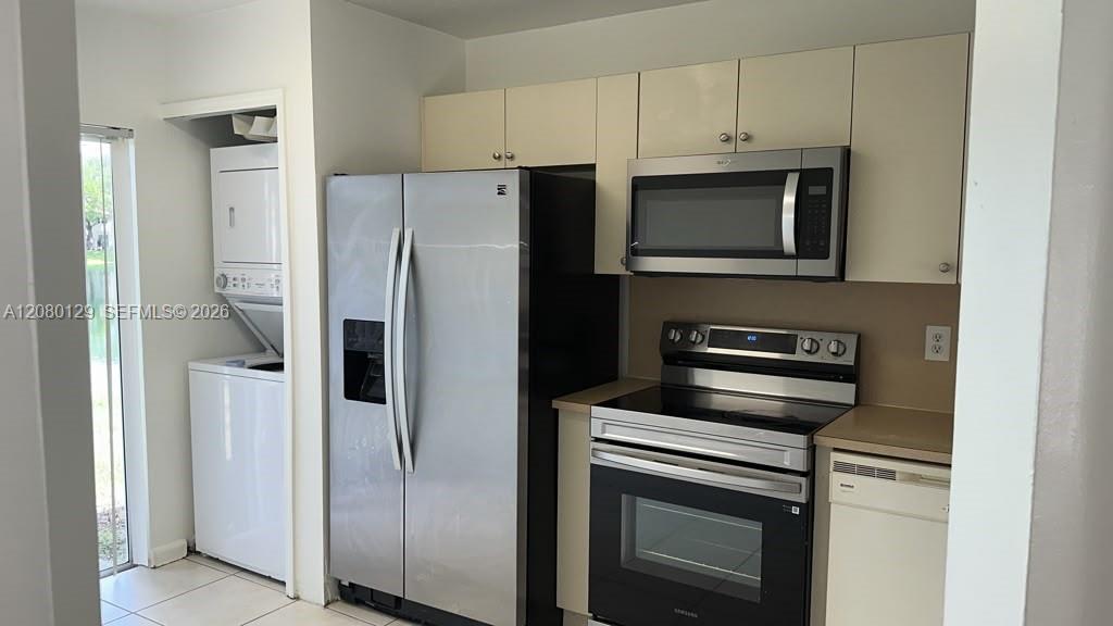 2921 SE 12th Rd # 56 — Photo 2