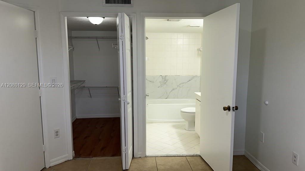 2921 SE 12th Rd # 56 — Photo 4